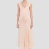 Lace dress in blossom