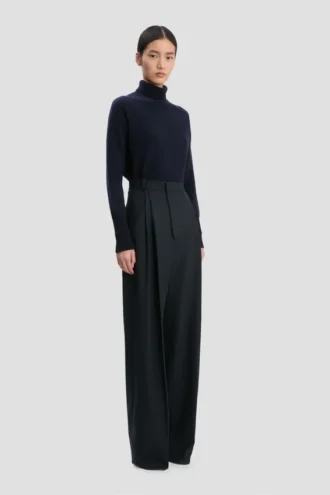 Marie jumper in navy