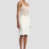 Tailored shorts in ivory