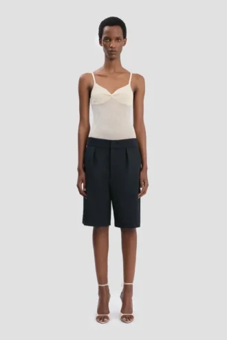 Tailored shorts in navy
