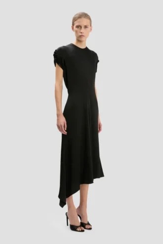 Twist shoulder dress in black